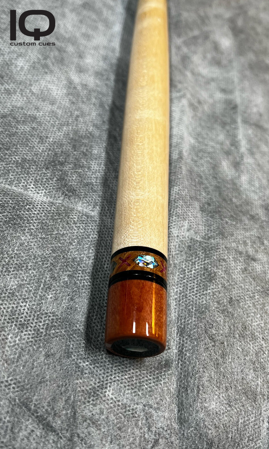 IQ Roz Jump