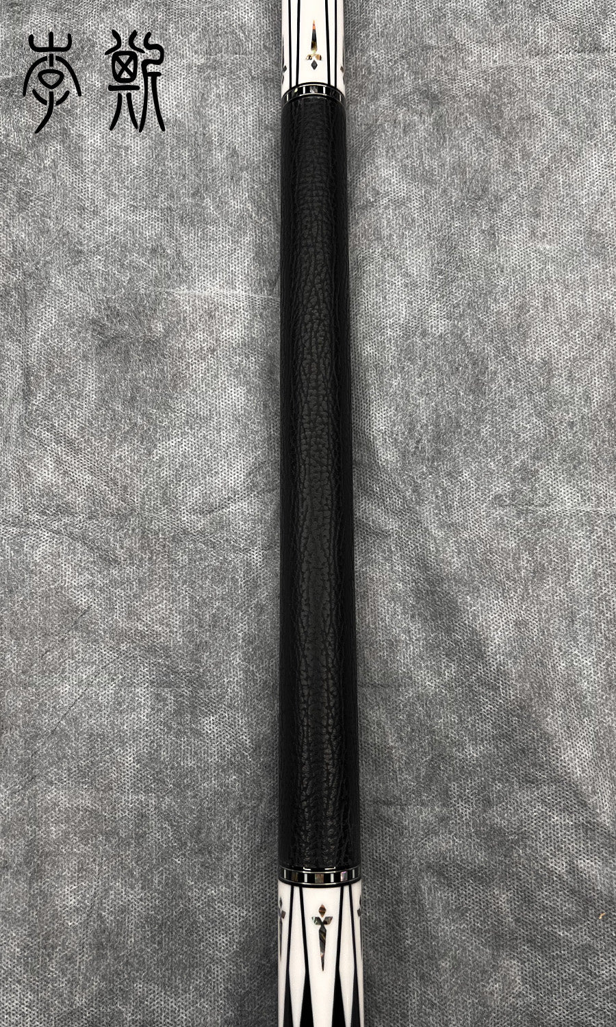 Jade Dragon Black