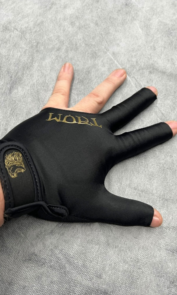 Taom Glove