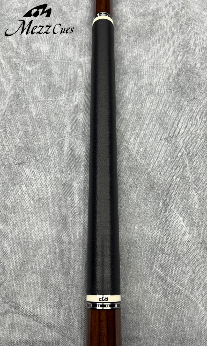 Mezz EC9-R – Pro Billiard Cues